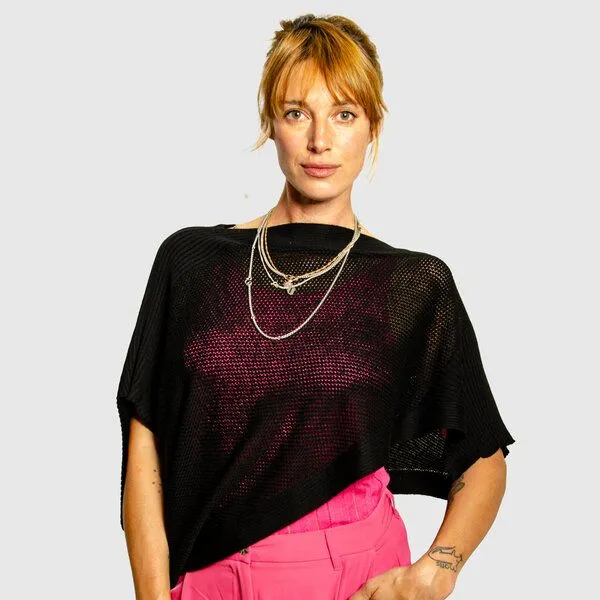 LANARTO slow fashion LANARTO slow fashion Poncho Cape aus mulesingfreier Merinowolle in edlen Farben, Schwarz, – Produktbild 3 von 4
