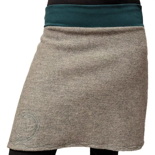liebewicht Rock Wollrock kurz Wollwalk bio Unikat mit Stickerei liebewicht, Grau, – Produktbild 1 von 4