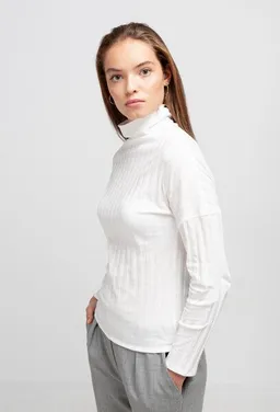 SHIPSHEIP SHIPSHEIP Turtleneck Damen Shirt in Ripp-Optik aus Bio-Baumwolle – Produktbild 1 von 1