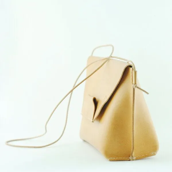 monday market monday market Ledertasche Dea, Nude, – Produktbild 1 von 4