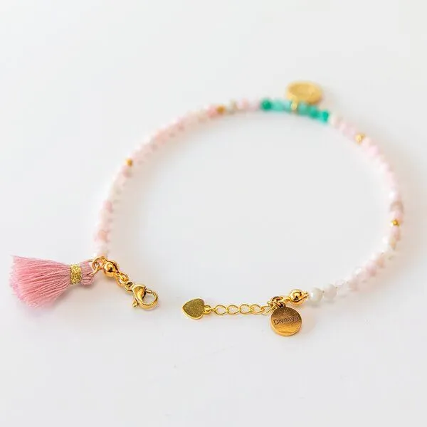 Divasya Divasya Armband Inner Soul - pinker Opal & vergoldeter Lotus Anhänger – Produktbild 4 von 4