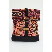 KOKOworld Rucksack Boxy 3.0 – Wasserdicht – Handgepäckgröße – Laptopfach – bunter Print – Fair produziert in Polen – KOKOworld, Tierra (mehrfarbig), – Produktbild 1 von 1