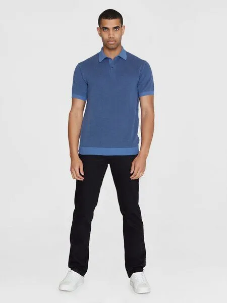KnowledgeCotton Apparel KnowledgeCotton Apparel Gestricktes Polohemd TWO TONED aus Bio-Baumwolle, Blau (moonlight blue), – Produktbild 3 von 4