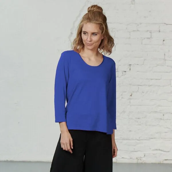 Kokon Zwo Kokon Zwo Rundhalsshirt 3/4-Arm 100% Bouretteseide, Nautic blau, – Produktbild 1 von 1