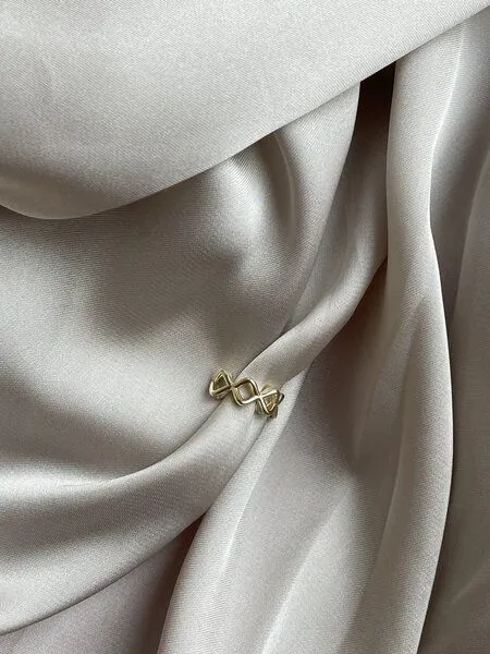 noemvri fashion label noemvri fashion label Lynn earcuff, Gold, – Produktbild 1 von 4