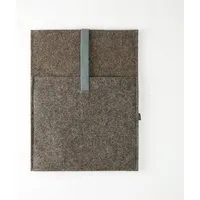 matilda k manufaktur matilda k. manufaktur Minimalistische Laptophülle aus Wollfilz 'max' mit Einsteckfach | für MacBook |Air| Pro 13|14|15|16 Zoll, Braun-grau, – Produktbild 1 von 1