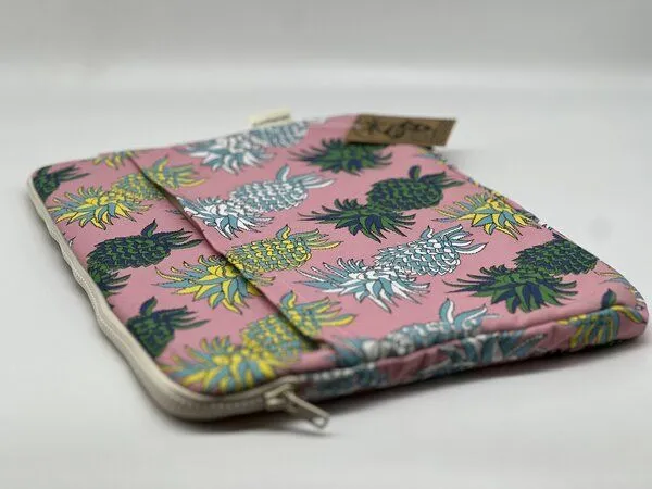 a Love Supreme a Love Supreme Laptoptasche Pineapple 25 x 35 cm – Produktbild 1 von 4