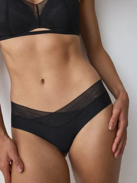 Triumph Triumph Hipster | Breathe & Lift Smart | elastischer Materialmix, Schwarz, – Produktbild 3 von 4