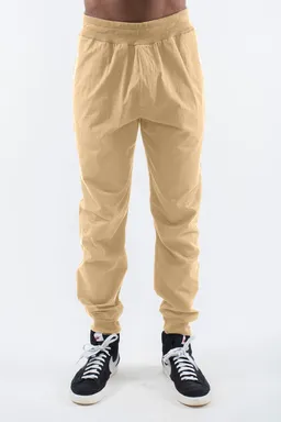 RAVENS VIEW IBIZA RAVENS VIEW IBIZA Herren vegan Hose Tokio Kamelgelb – Produktbild 1 von 1