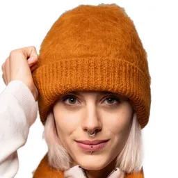 Alma & Lovis Alma & Lovis supersofte Flausch-Mütze aus Alpaka – Produktbild 1 von 1