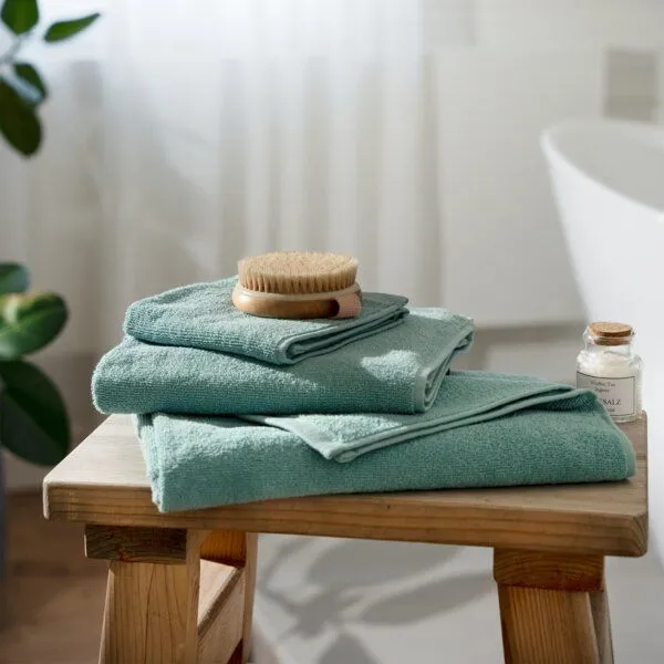 Living Crafts Living Crafts Gästetuch - BARI, Aqua haze (petrol), – Produktbild 1 von 3