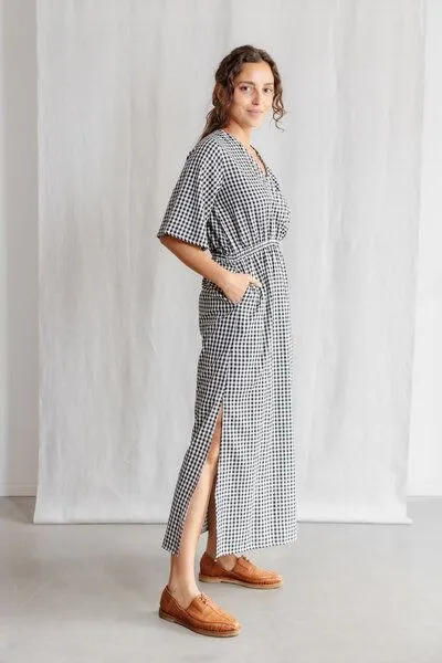 Jyoti - Fair Works Jyoti - Fair Works Baumwoll Kleid Vaasi, Kariert, – Produktbild 3 von 4