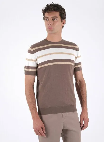 ORGANICATION ORGANICATION Feinstrick-T-Shirt aus Bio-Baumwolle mit Streifen, Braun(deep taupe), – Produktbild 3 von 4