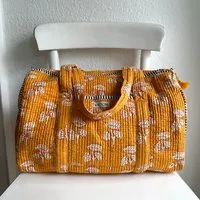 KIKOONI KIKOONI handgefertigte große Baumwolltasche "K. Shopper", Mystic flower gelb, – Produktbild 1 von 1