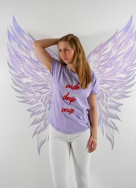 SPARKLES OF LIGHT SPARKLES OF LIGHT Boxy Shirt | THINK FEEL ACT, Lila, – Produktbild 1 von 2