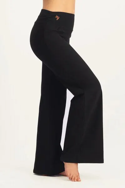 Urban Goddess Urban Goddess Maeve weite Yogahose mit Midwaist, Onyx black (schwarz), – Produktbild 4 von 4