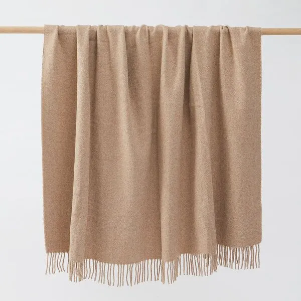 Warmi Warmi Lama Wolldecke Puna aus Argentinien, Hellbraun, – Produktbild 1 von 4