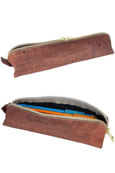 Simaru Simaru Federmäppchen / Stifteetui / Schlampermäppchen MILANO aus Kork, Dunkelrot, – Produktbild 2 von 3