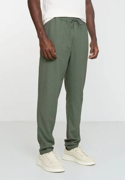 recolution Herren Hose aus Leinen und LENZING ECOVERO Viskose Mix - TANGELO - recolution, Khaki (grün), – Produktbild 3 von 4