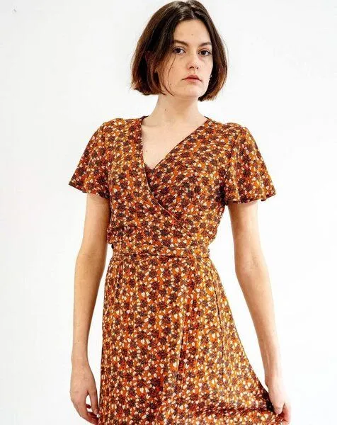 Aatise Aatise Wickelkleid Zargot Midi-Länge mit Schmetterlingsärmel, Bedruckt, – Produktbild 4 von 4