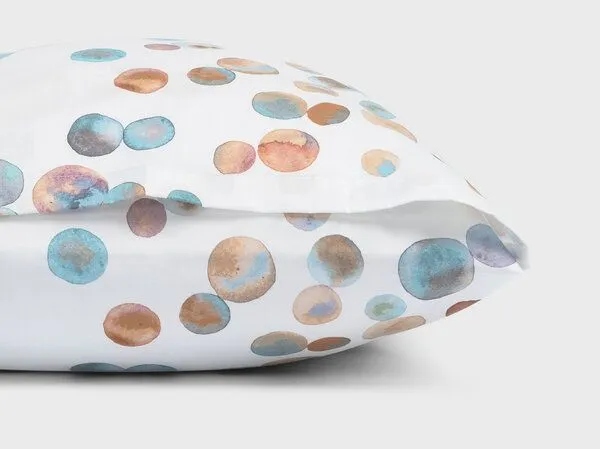 Yumeko Yumeko Kissenbezug aus Baumwollsatin, Watercolor dots multicolor, – Produktbild 3 von 4