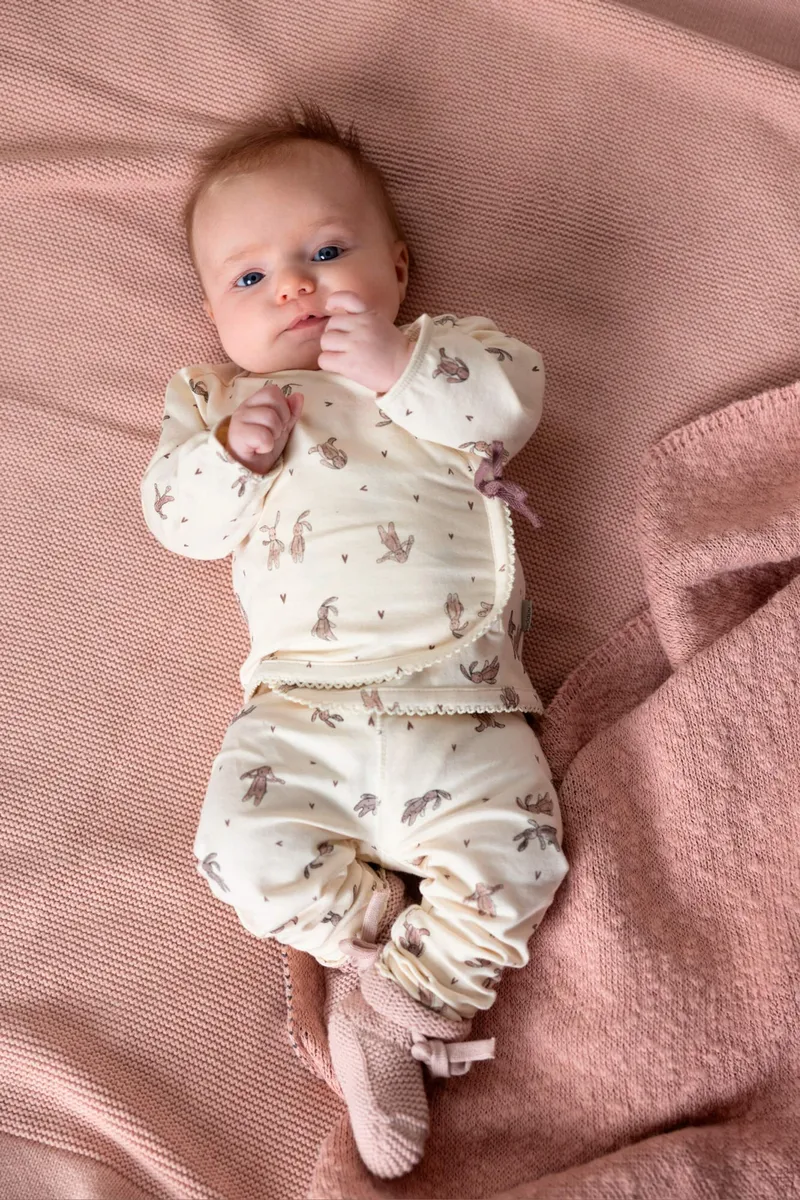 Noppies Baby Hose all over print, Beige, – Produktbild 2 von 3
