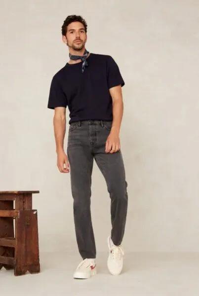 Kings Of Indigo Kings Of Indigo Tappered Jeans - Jerrick Holo Grey Worn – Produktbild 2 von 7