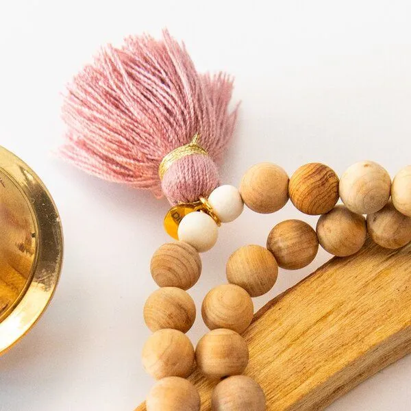 Divasya Divasya Mala Armband Sandalwood Bliss & Sandalwood Midnight - Wickelarmband, Weiss, – Produktbild 4 von 4
