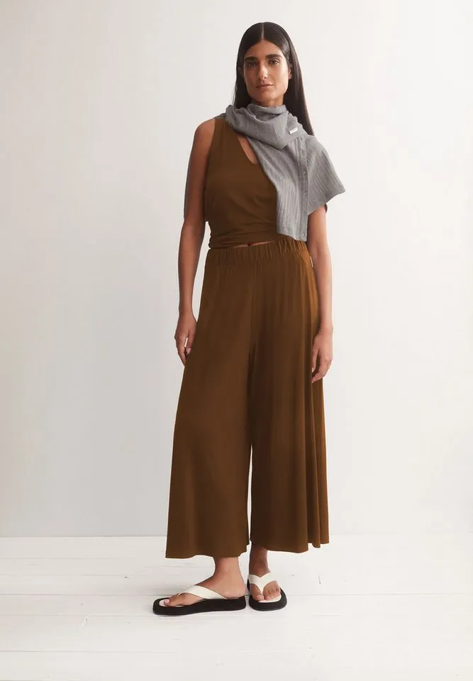 ARMEDANGELS ARMEDANGELS Jerseyhose CROPPED LENZING™ ECOVERO™ Viskose Mix (Oversized Fit) LENZING™ ECOVERO™ Viskose Mix, Dried palm, – Produktbild 5 von 5