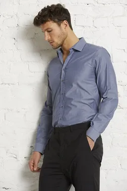 Wunderwerk Wunderwerk Herrenhemd aus Bio-Baumwolle "Metro shirt slim male" – Produktbild 1 von 1