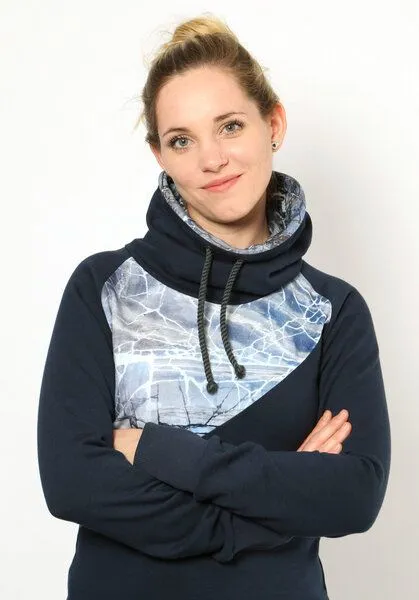 Die rote Zora Die rote Zora Winterkleid Eiskönigin – Produktbild 2 von 4