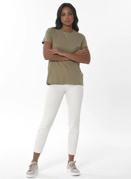 ORGANICATION ORGANICATION Damen Basic T-Shirt aus Bio-Baumwolle, Grün(olive), – Produktbild 2 von 4