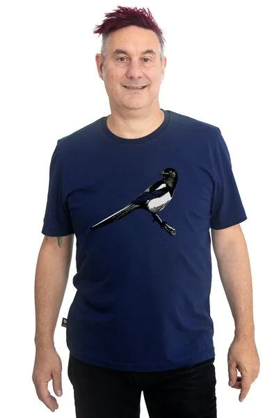 Hirschkind Hirschkind Fair-Trade-Männershirt "Elster" - Made in Kenia - medieval blue – Produktbild 1 von 1