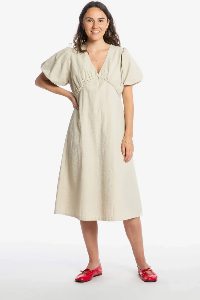 MATONA MATONA Damen vegan Kleid V-Ausschnitt Sand, Beige, – Produktbild 2 von 2