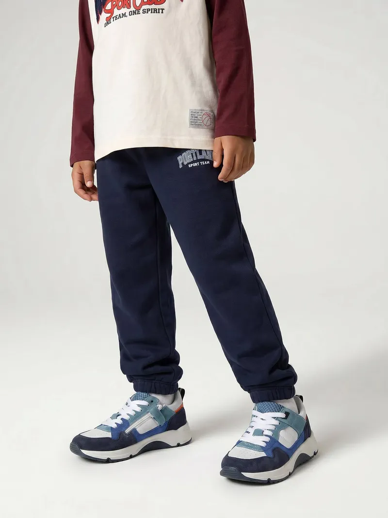Vertbaudet Vertbaudet Jungen Jogginghose PORTLAND Sport Team mit Dehnbund, Marine, – Produktbild 2 von 4