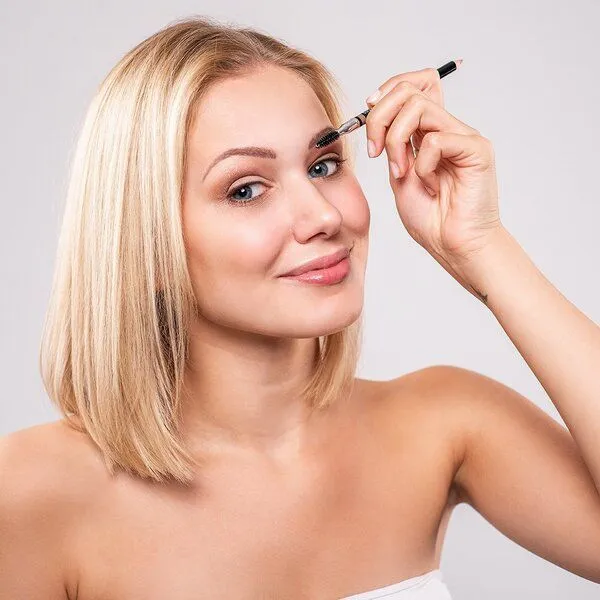 Benecos benecos Naturkosmetik - Eyebrow Designer - vegan, Gentle brown, – Produktbild 1 von 2