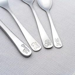 reer reer Growing Edelstahl-Besteck 4-teilig ca. 23x12x2,5 cm – Produktbild 1 von 1