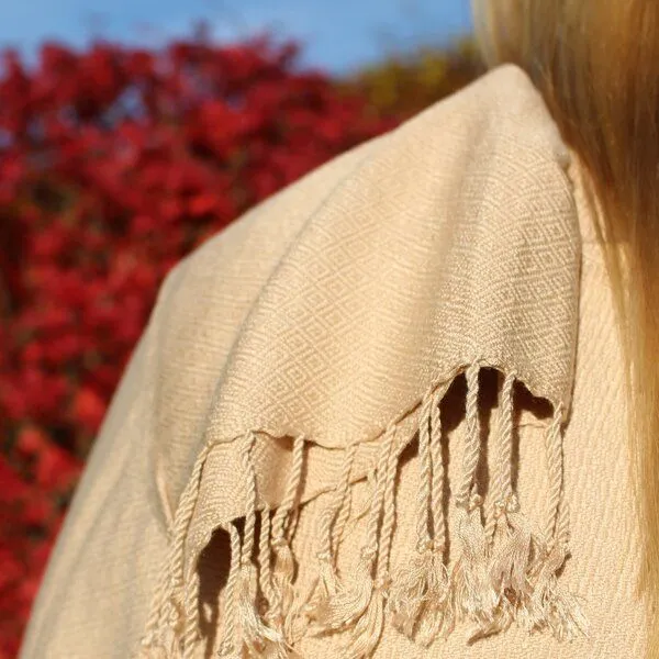 Schönes aus Indochina Schönes aus Indochina DIAMANT Edler Baumwollschal, Beige, – Produktbild 5 von 6