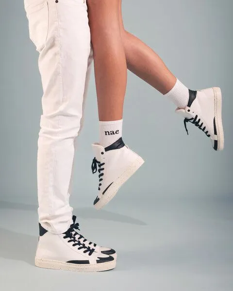 Nae Vegan Shoes Nae Vegan Shoes London High Top Sneaker aus AppleSkin und Piñatex, Blau, – Produktbild 4 von 4
