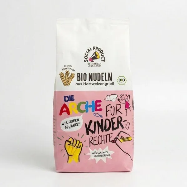 social product social product impact bundle x ALL IN - Geschenke-Set - Meersalz - Taschentuch - Schwammtuch - Pfefferminztee - Himbeeren in Zartbitter Schokolade - Nudeln - Tofu - Tofu-Gewürz – Produktbild 2 von 4