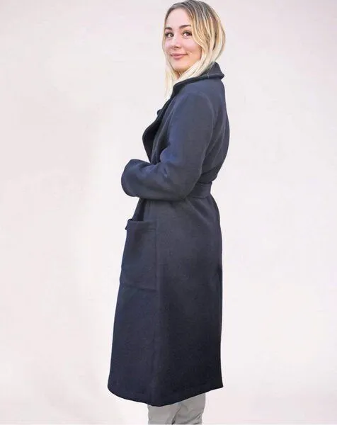 Aatise Aatise Langer Wintermantel Zhara made in France upcycling Wolle Farbe Marine, Schwarz, – Produktbild 3 von 4