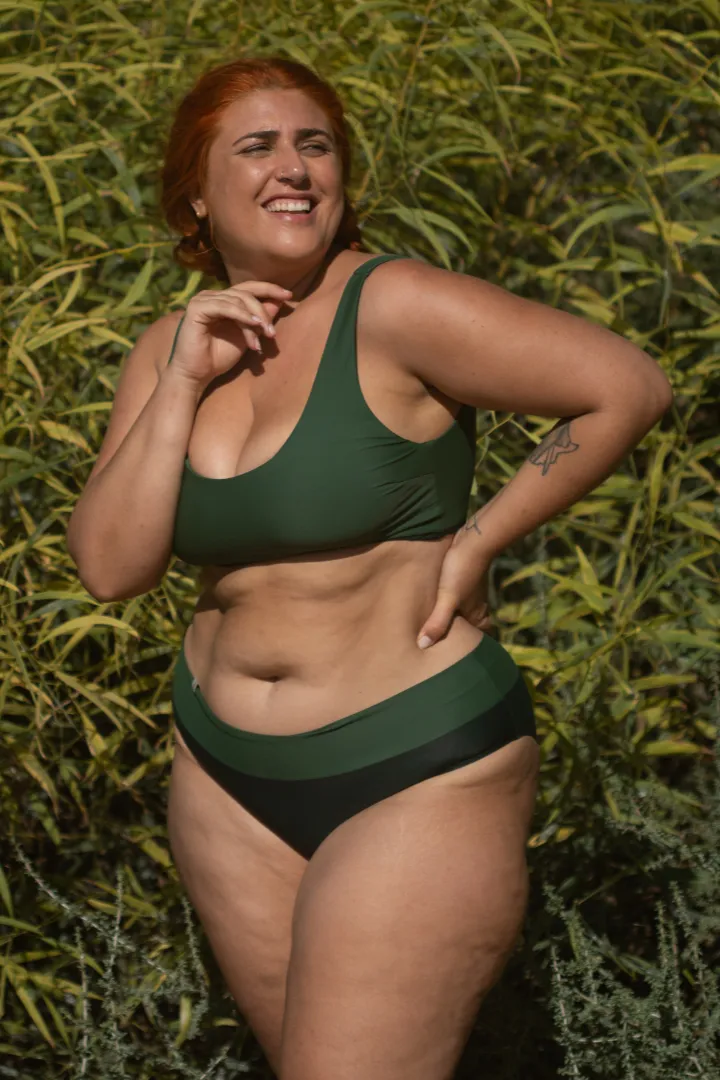 Inaska Inaska Damen vegan Soft Waist Bikini Bottoms Flow Nature Dunkelgrün & Moosgrün, Dunkelgrün, – Produktbild 2 von 2