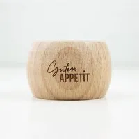 Bow & Hummingbird Bow & Hummingbird 2 in 1 Serviettenring und Eierbecher "Guten Appetit" aus nachhaltigem Buchenholz – Produktbild 1 von 1