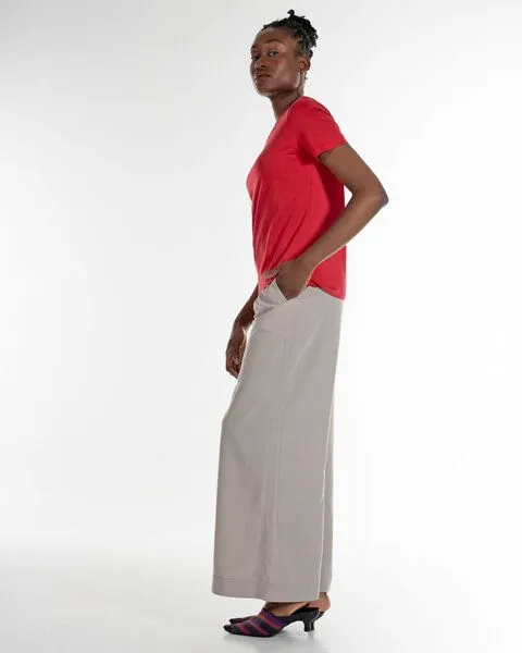 Alma & Lovis Alma & Lovis Royal Jersey Shirt aus feinster Organic Cotton | Single T, Scarlet (rot), – Produktbild 3 von 4