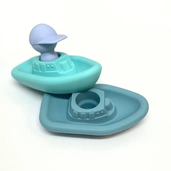 PETIKIDS PETIKIDS Silikon-Badespielzeug Set mit 2 Booten + 1 Kapitän, Blau, – Produktbild 4 von 4