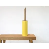 werkvoll by Lena Peter werkvoll by Lena Peter Upcycling WC-Bürste FIRE mit Eichegriff, Gelb, – Produktbild 2 von 5