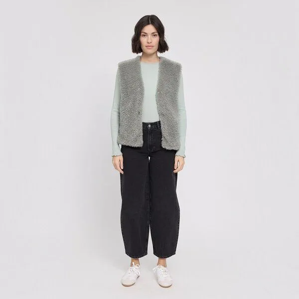Mazine Mazine Faux-Fur Vest, Eucalyptus, – Produktbild 1 von 3