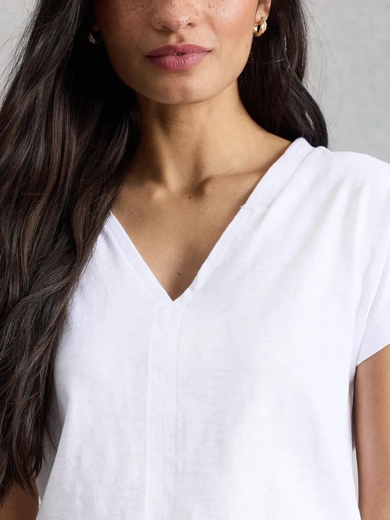 White Stuff T-Shirt Neve mit V-Ausschnitt - 40, Reines weiß, – Produktbild 3 von 4