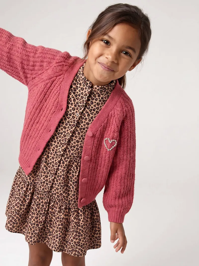Vertbaudet Mädchen Strickjacke mit Schmuckstein-Herzapplikation Wollmix 43% Recycling-Polyester GRS-zertifiziert, Altrosa, – Produktbild 1 von 3