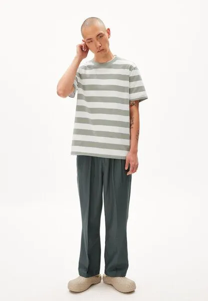 ARMEDANGELS ARMEDANGELS BAHAAR STRIPES - Herren T-Shirt Relaxed Fit aus Bio-Baumwolle, Oatmilk-grey green, – Produktbild 4 von 4